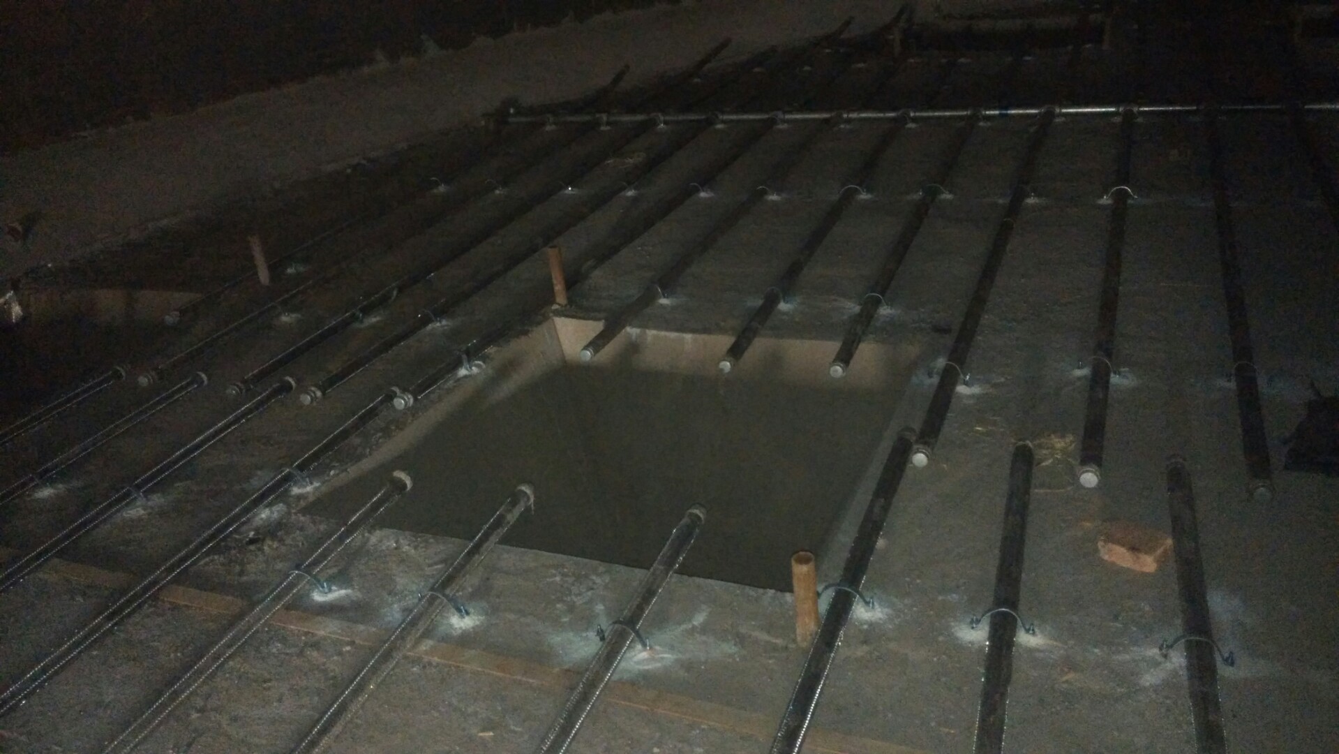 金银川路街道流化棒